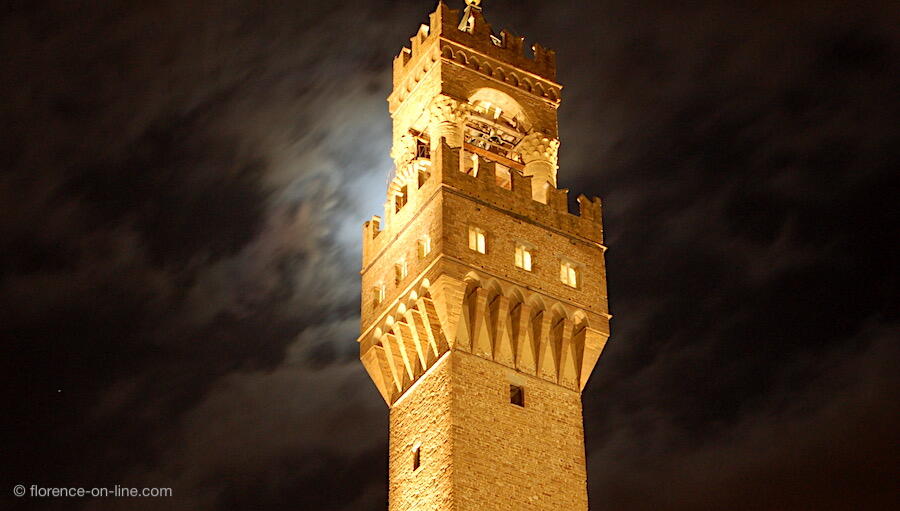 arnolfos-tower-palazzo-vecchio.JPG