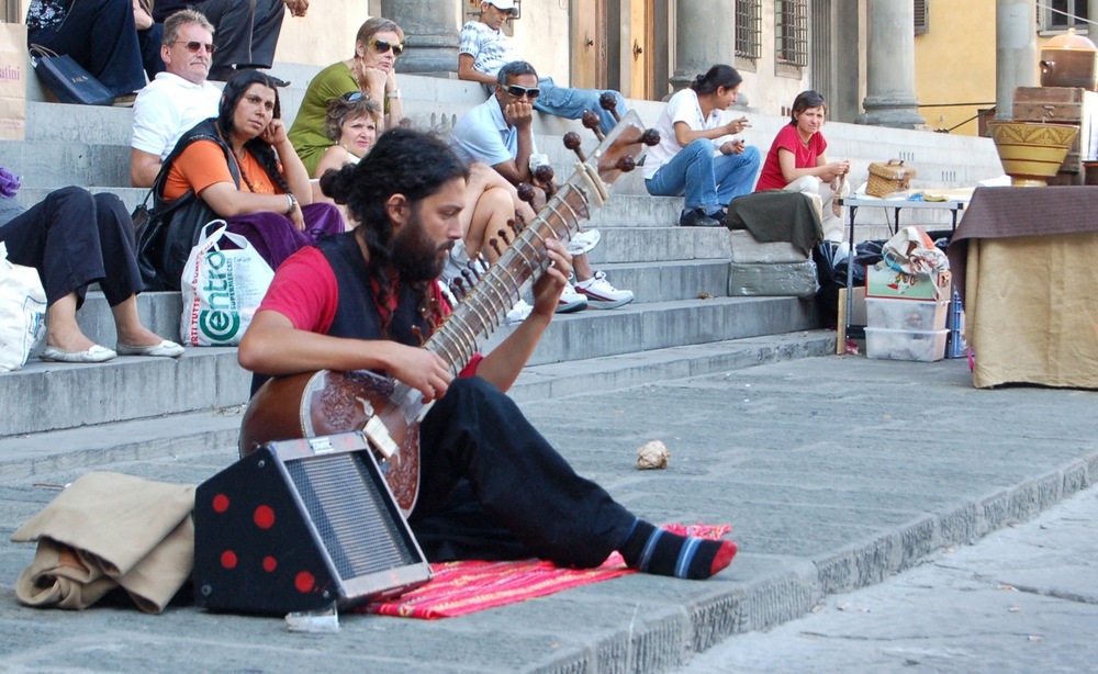 sitar-player.jpg