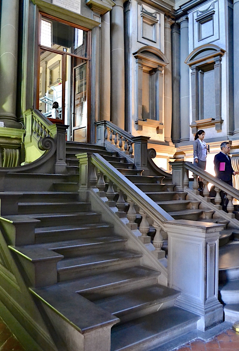 laurentian-library-staircase.JPG