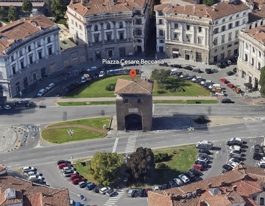 piazza-beccaria.jpg